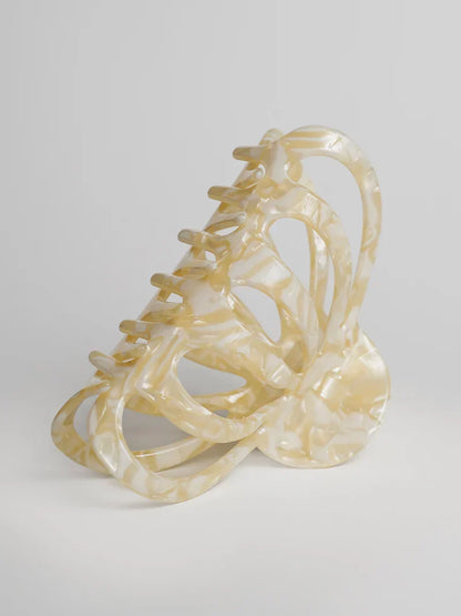 Free Coastal Shell Claw Clip